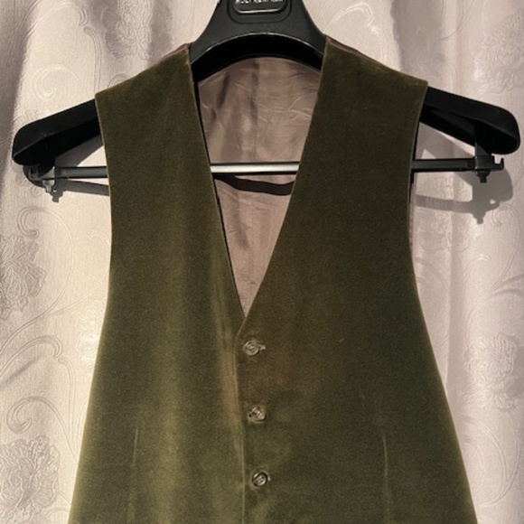 Holt Renfrew Olive vest - Picture 1 of 3
